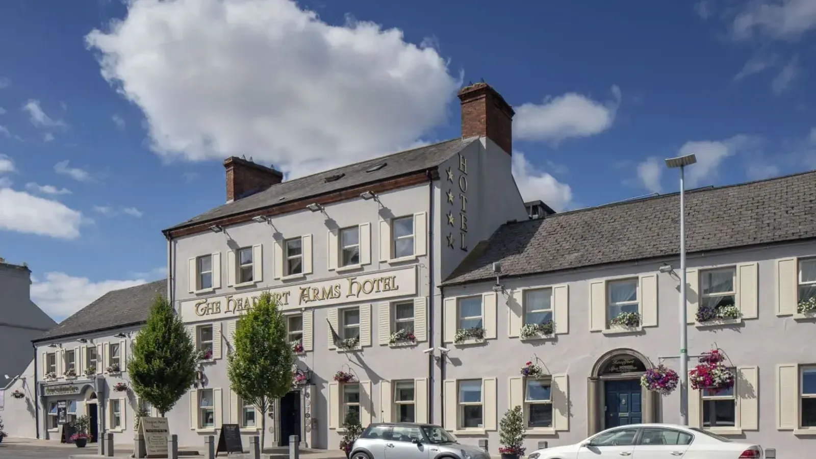 Headfort Arms Hotel